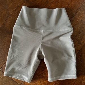 FIVE Dancewear the label midi rib shorts- dune